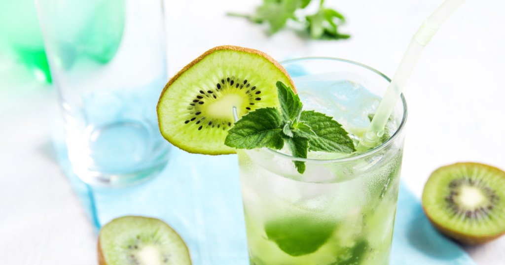 Drinks mojito de kiwi